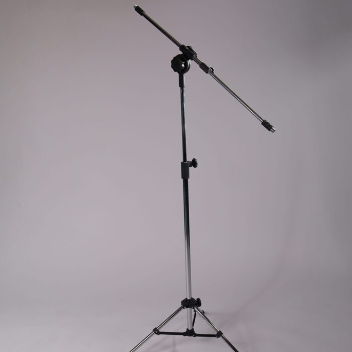 Pedestal Girafa Telescópico Multifuncional Cromado